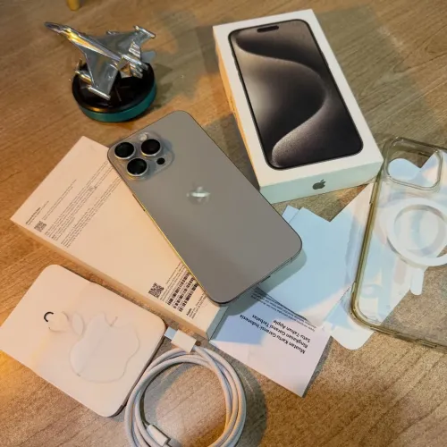 iPhone 15 Pro Max 256GB Bateria 94% Garantia de 1 Ano