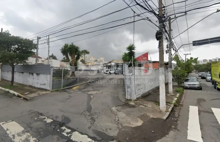 Terreno 2.266m² no Campo Belo Para implantação de condomínios de casas