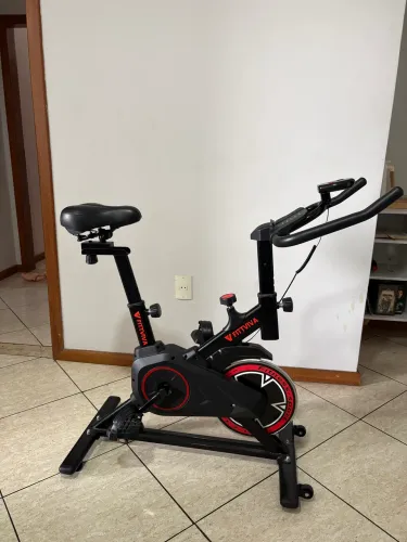 BICICLETA ERGOMÉTRICA