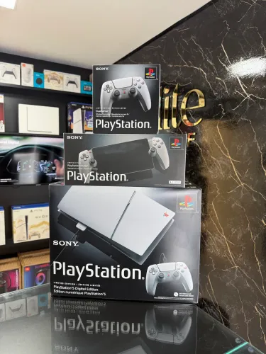 Kit Completo PlayStation 5 30 anos Lacrado