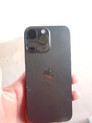 VENDO IPHONE 16 PRO MAX
