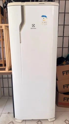 Geladeira Electrolux FrostFree