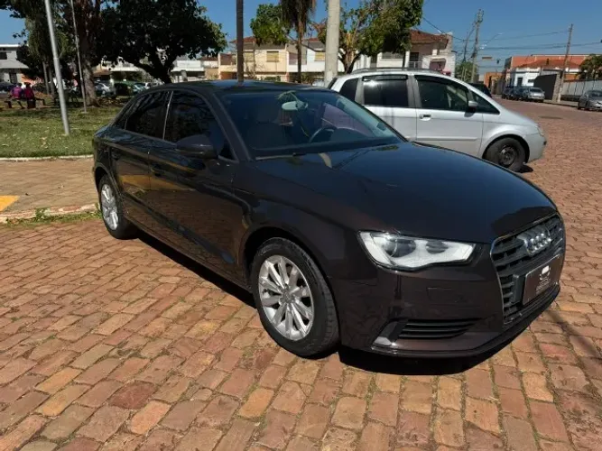 Audi A3 Sedan 1.4/ Attra. 16V TB FSI S-tronic 2015