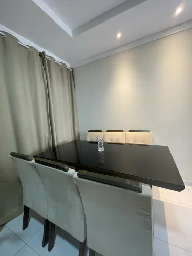 Mesa 6 cadeiras
