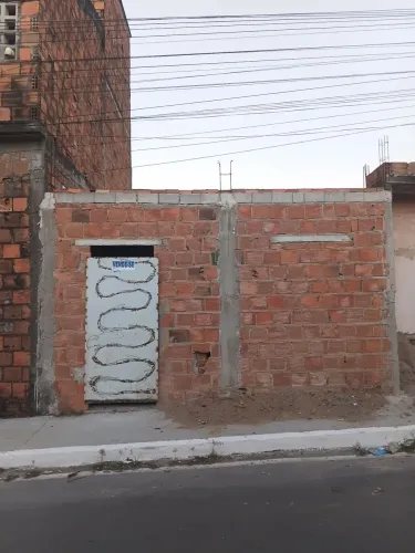 Vendo casa por 40 mil reais