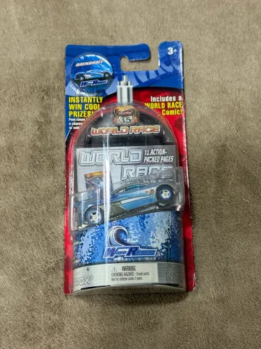 Hot wheels acceleracers/via 35 backdraft