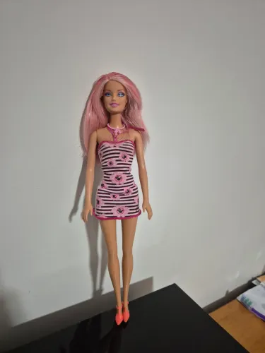 Barbie Fashion cabelo manchado