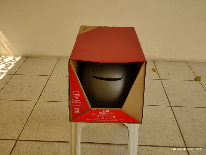 Capacete Specialized Tone
