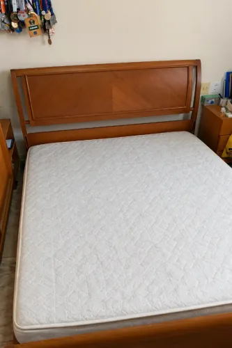 Cama Queen Size