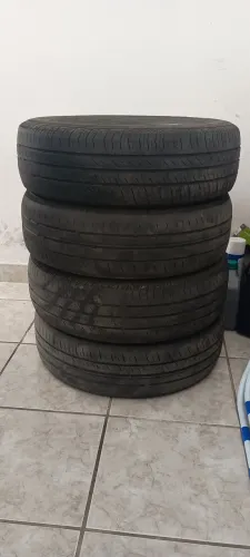 Pneus aro 14 175/65 