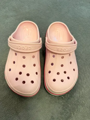 Crocs menina - tamanho 34