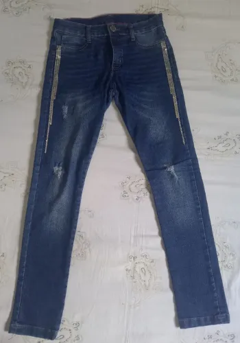Calça jeans com elastano feminina tamanho 14