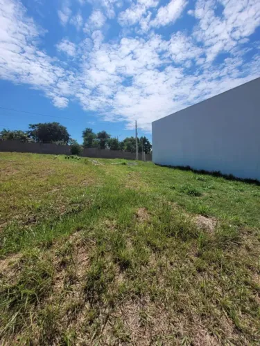 Terreno em Condomínio para Venda em Álvares Machado / SP no bairro Condomínio Portinari II