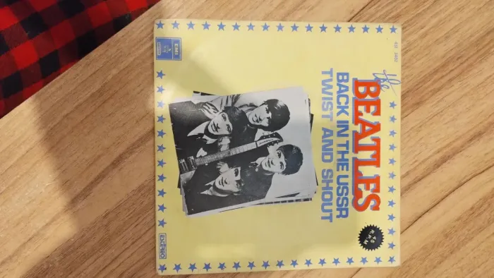 Compacto Beatles Twist and shout /back in the ussr