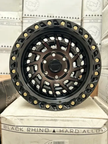 Jogo De Roda Black Rhino 1790SHD Preto Brilhante 6x139 - 17x9 Offset 0 (Nv)