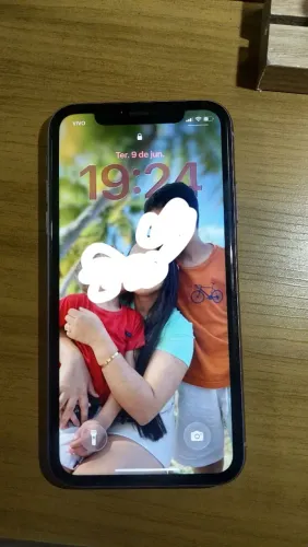 Iphone 11 semi novo