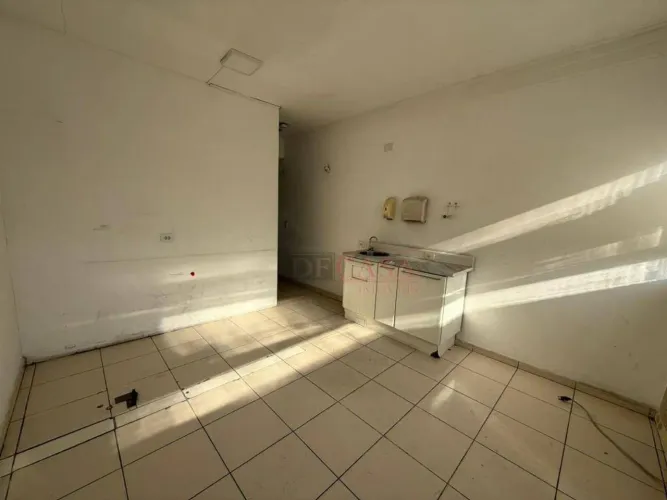 Sala para alugar, 80 m² por R$ 2.800,00/mês - Itaquera - São Paulo/SP