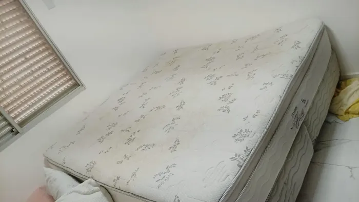 Cama King size