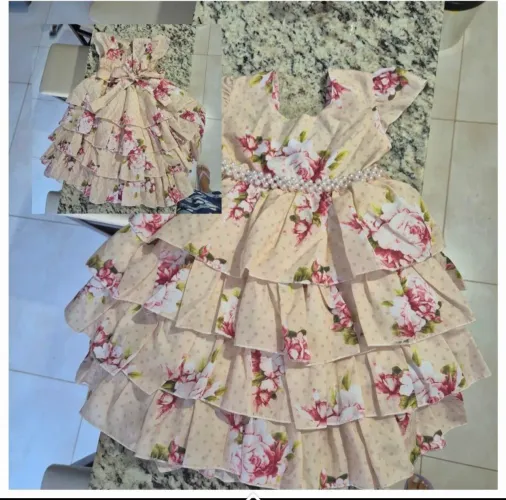 LOTE de Roupas e calçado Semi novos. 2 a 4 anos