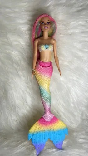 Barbie Dreamtopia Sereia Mágica Arco-Íris Mattel
