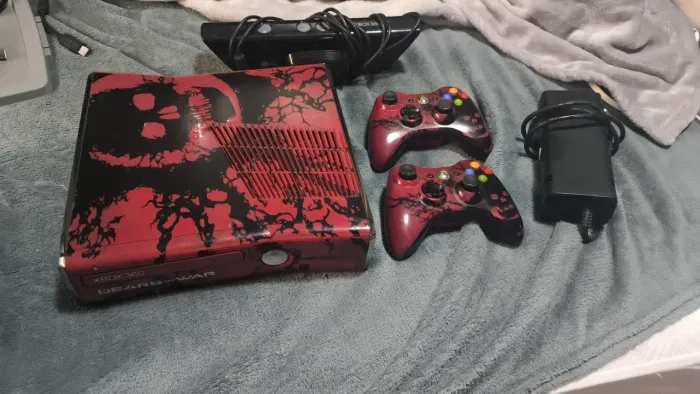 Xbox 360 personalizado (gears Of war)