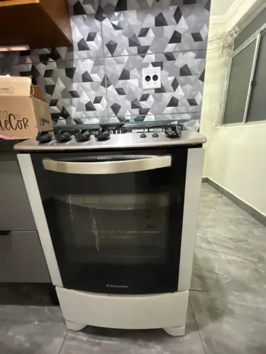 Fogão Electrolux 4 bocas bom estado!