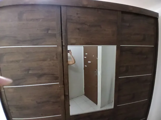 Guarda-roupa casal