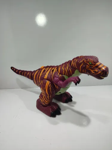 Brinquedo dinossauro Fisher Price de 2005.