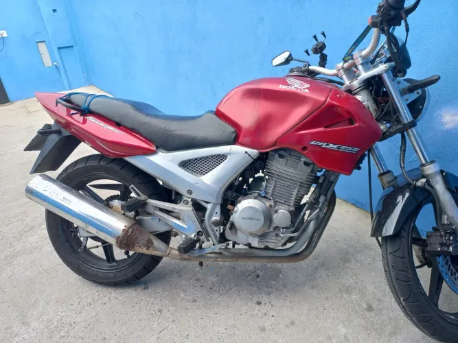 Vendo twistwer cbx 250