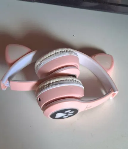 Fone de orelha de gatinho rosa