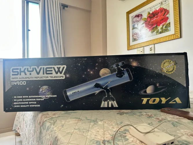 VENDE-SE TELESCÓPIO TOYA SKYVIEW 114900. COM TODOS OS ACESSÓRIOS.USADO APENAS 4 VEZES!