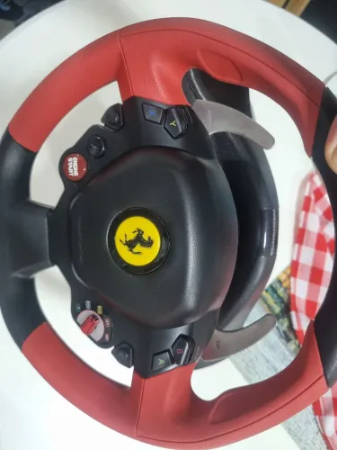 Volante thrustmaster ferrari 458 spider