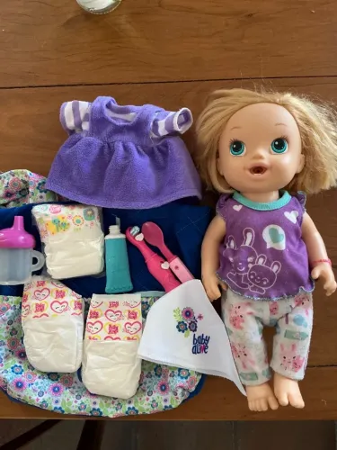 Boneca baby alive