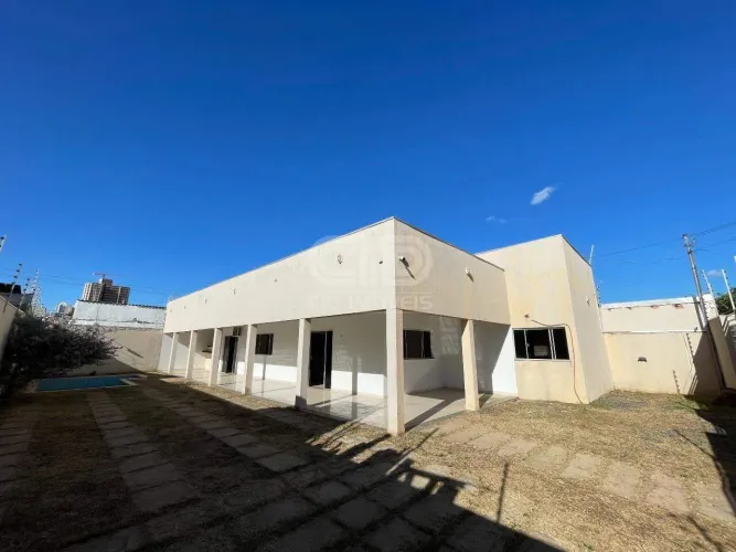 Casa com 3 Suítes no Bairro Cidade Alta