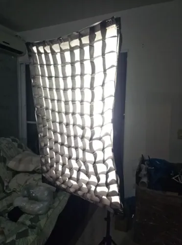 Softbox retangular 60x80 com grid e lampadas