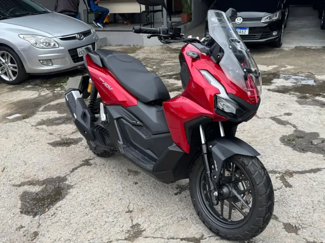 ADV 160 estado de zero