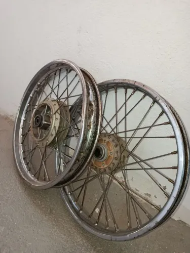 Par de Rodas Original Moto Honda titan 150 Esd 2008/2008