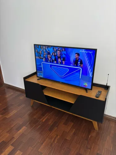 Smart TV Samsung 43 pol Full HD - UN43T5300AG - Impecável