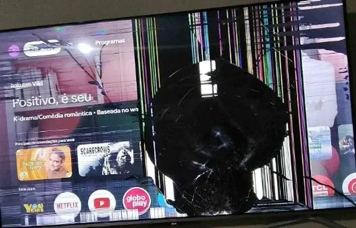 Tv TCL 65p725 tela quebrada