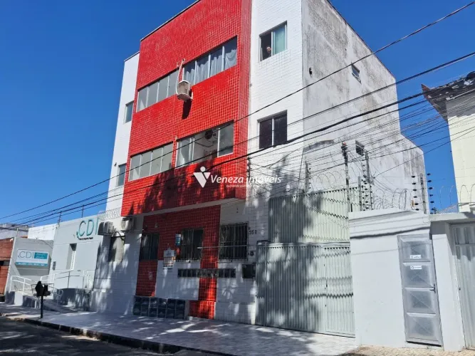 Apartamento na Rua Quintino Bocaiúva para aluguel