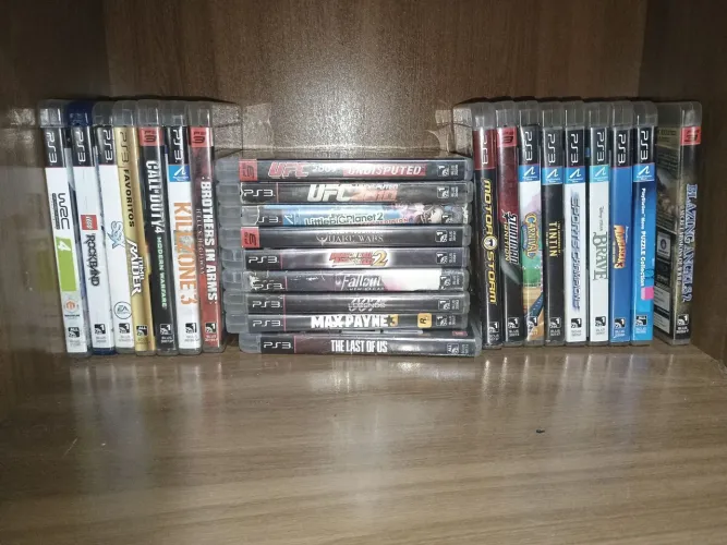 Vendo Lote Jogos Originais de PS3 (26), PSP (11) e Xbox 360 (21)