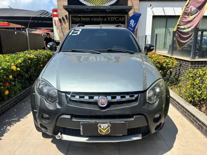 Fiat Strada Adv.1.8 16V Dualogic Flex CD 2013