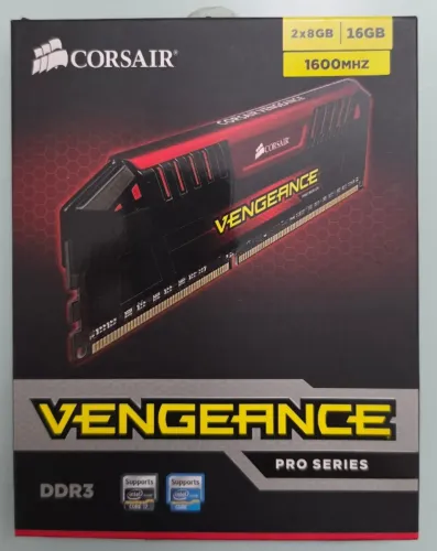Memória DDR3 Corsair Vengeance PRO Series 16GB (2x 8GB) 1600MHz CL9 Vermelho