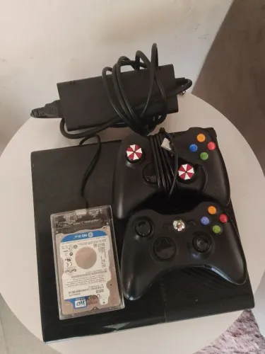 Vendo Xbox 360 Desbloqueado!