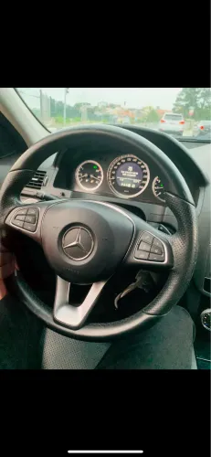 Mercedes-Benz C-180 Kompressor Classic 1.6 16V Aut. 2010