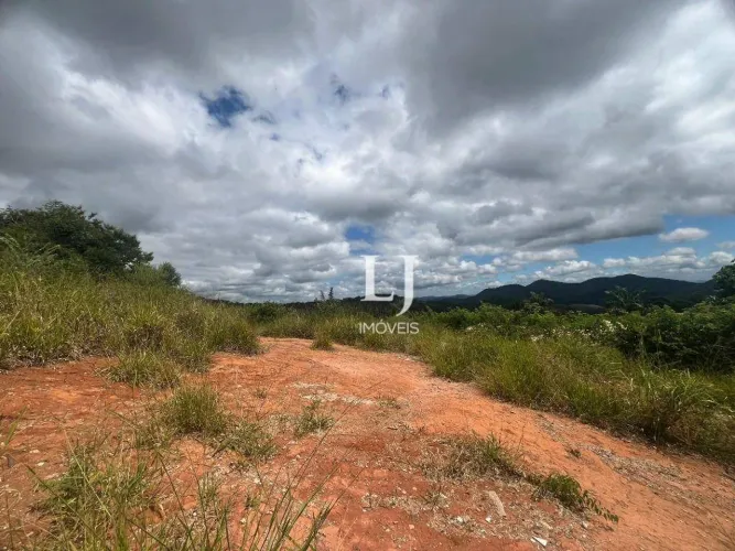 Terreno à venda em Pedro do Rio, 1035 m² por R$ 430.000 - Petrópolis/RJ