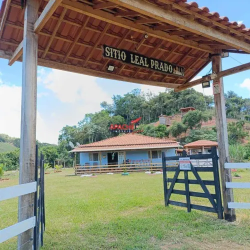Chácara à venda em Guaraciaba/MG (Zona Rural)  7 quartos e 1 suíte