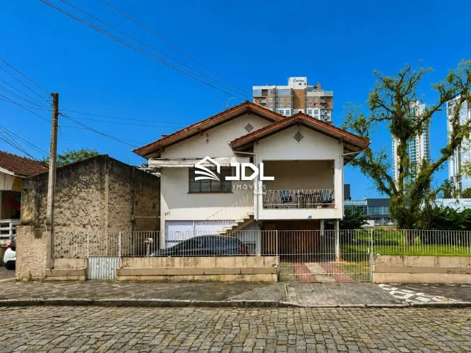 Terreno à venda no bairro Centro (Blumenau)