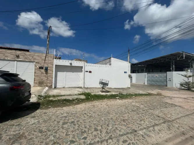 Casa a venda bairro pedras