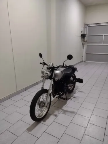 Dafra Kansas 150 custom